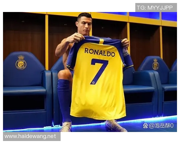 外国足球球星风采展现与技术分析：从梅西到C罗的传奇之路